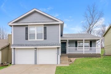 6221 N MERCIER ST KANSAS CITY, MO 64118